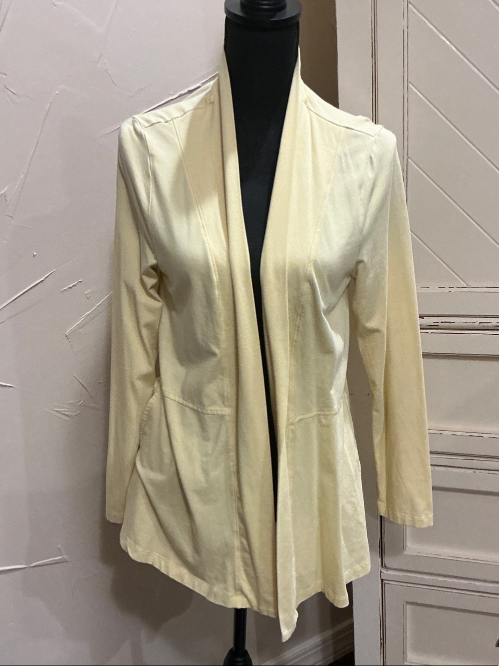 Isaac Mizrahi Yellow Open-Front Lightweight Cardigan